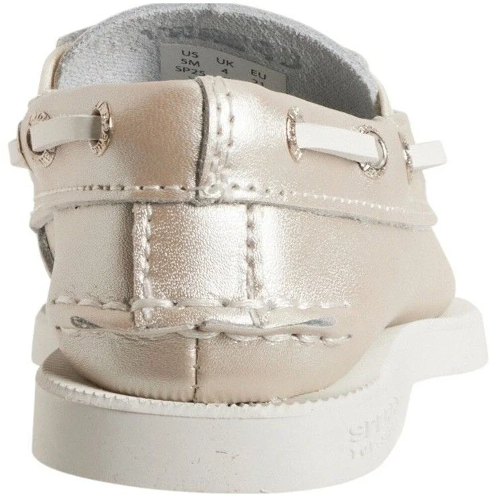 Sperry so cute